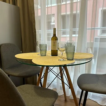 Апартаменты судио диксан *