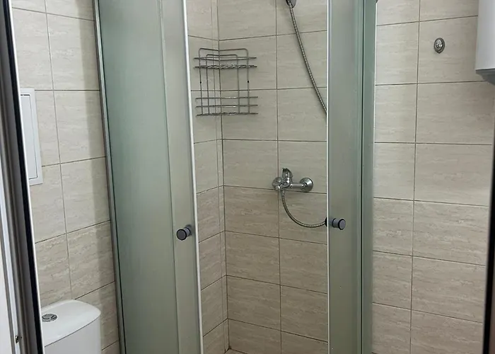 судио диксан * Pomorie